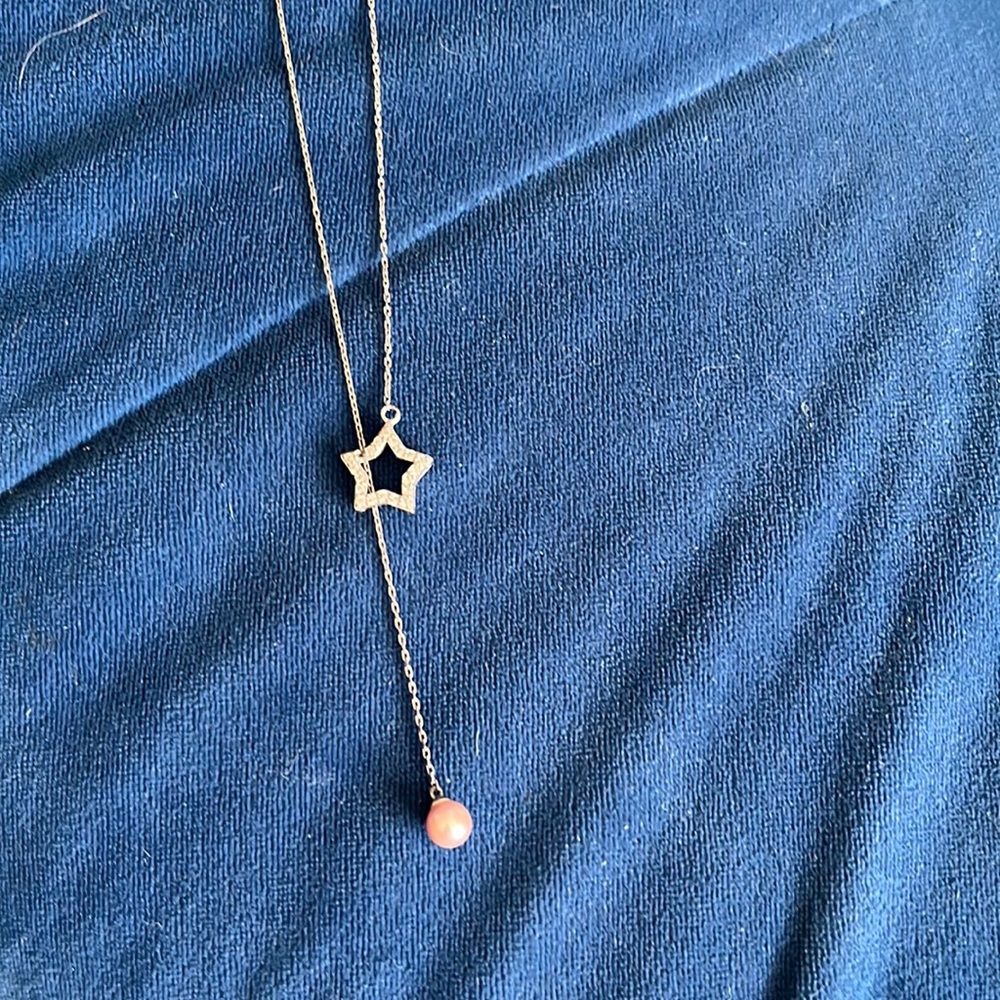 Vantel Pearl Necklace